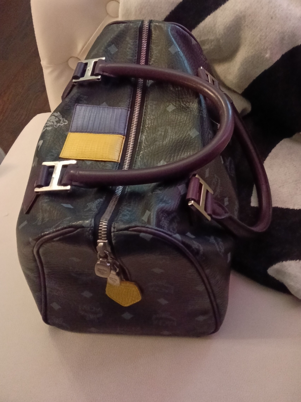 MCM Boston Logo Satchel with Color Block Accents Ltd. Edition - Picture 4 of 4